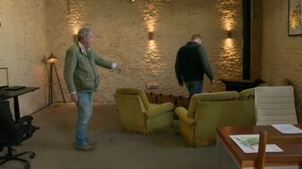 Clarksons Farm S05E05 Decapitating 720p AMZN WEB-DL DDP5 1 H 264-RAWR